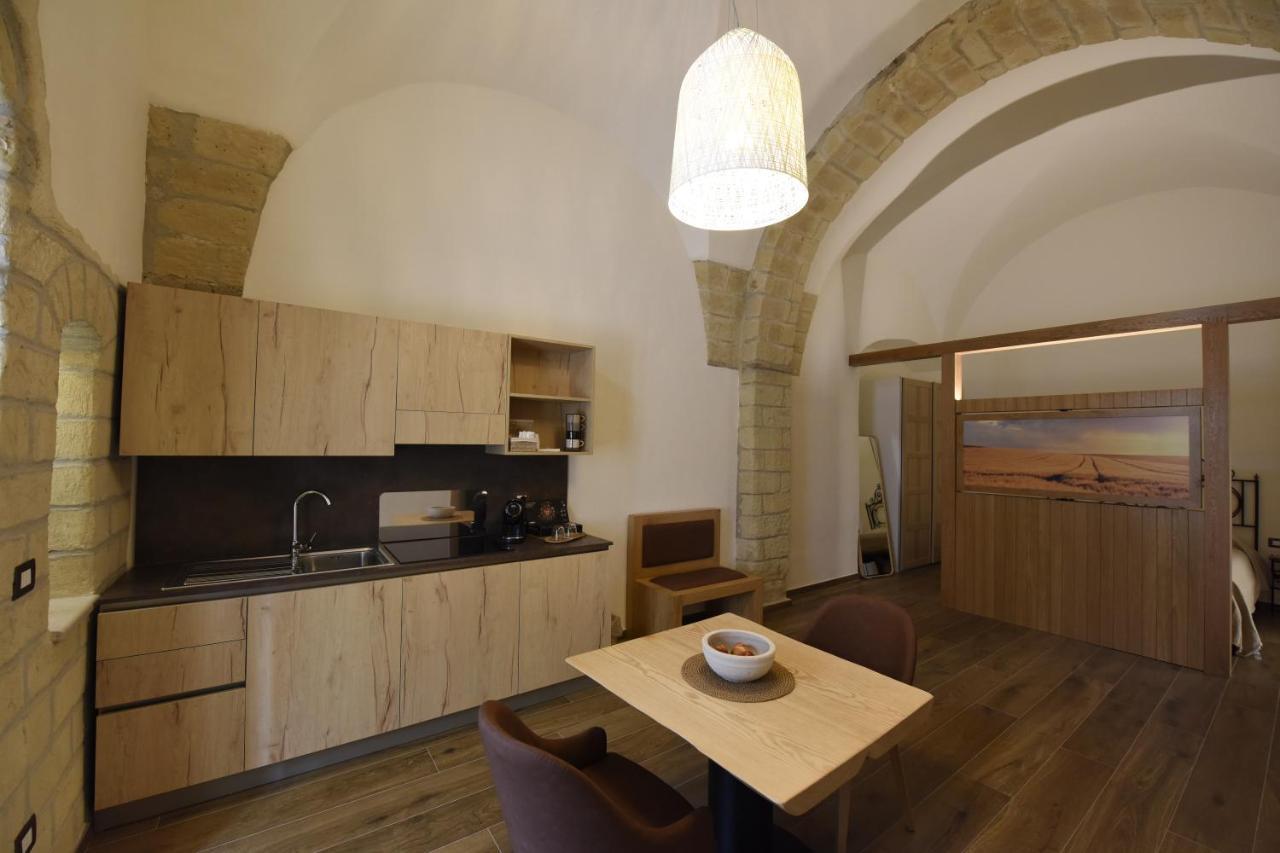 Gapo Rooms Orta Nova ภายนอก รูปภาพ