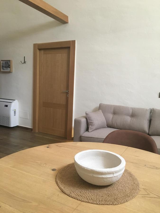 Gapo Rooms Orta Nova ภายนอก รูปภาพ