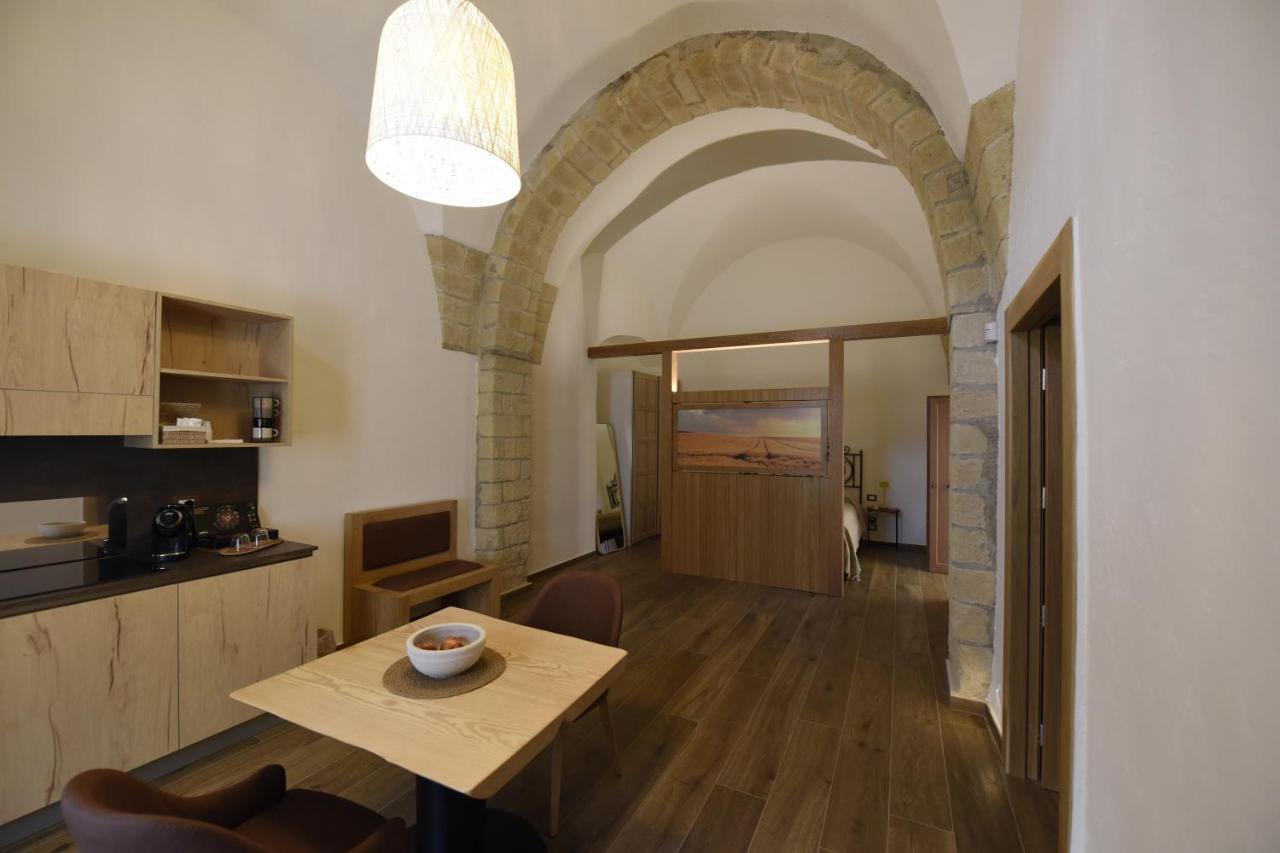 Gapo Rooms Orta Nova ภายนอก รูปภาพ