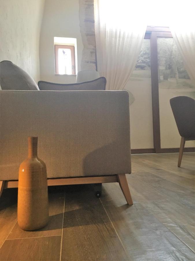 Gapo Rooms Orta Nova ภายนอก รูปภาพ